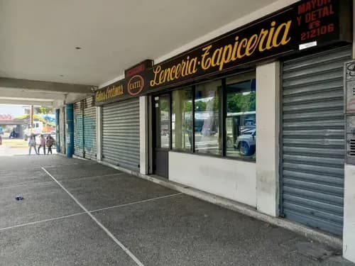 Mariana Alquila Local En Av Bolivar Marisela