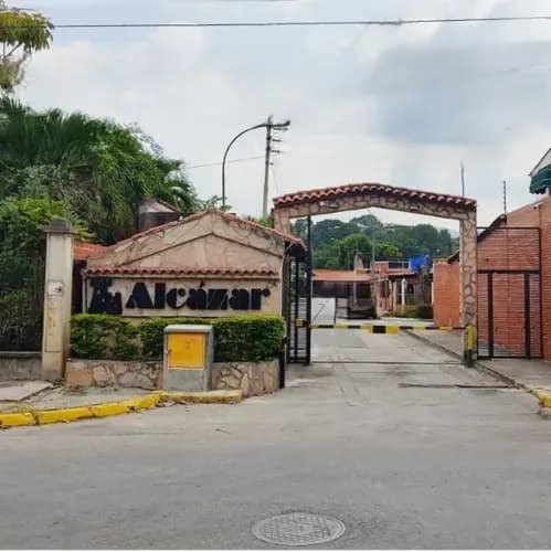 L2x Anexo En Alquiler, Conj. Res. Alcázar, Castillejo, Guatire