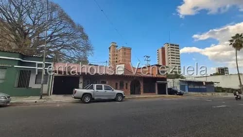 Lisbeth Delgado Vende Casa Comercial Barquisimeto Lara En Plena Carrera 19 Centro Este Cod. 25-19363