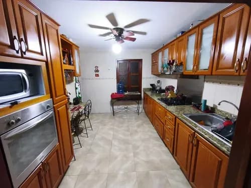 Casa En San Diego, La Esmeralda