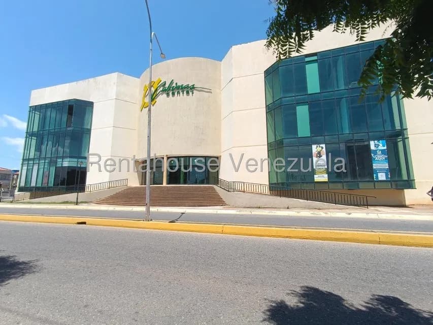 Comercial (Local Comercial) en Venta en Buena Vista, Zulia