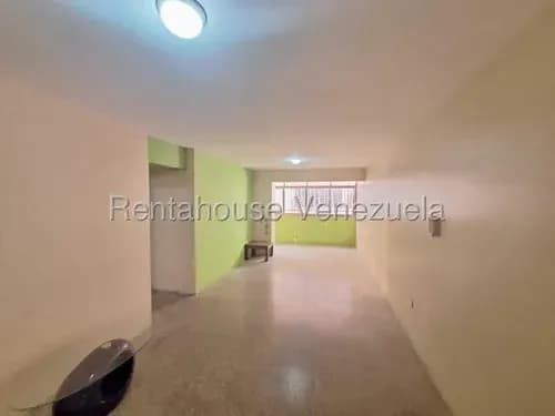 Apartamento En Venta En Av Libertador Dayana Saez 26-15105