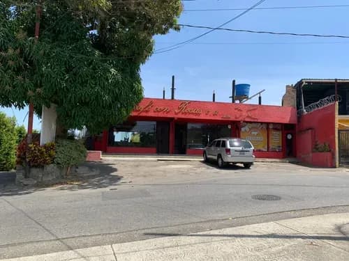 Se Alquila Excelente Local Comercial, Ubicado En La Av. Principal De La Unión, El Hatillo.no