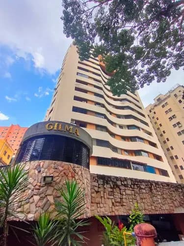 En Venta O Alquiler Amplio Apartamento En El Parral Urb. El Parral, Residencias Gilma (mm)