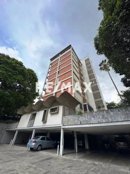 APARTAMENTO EN VENTA - URB. SAN BERNARDINO