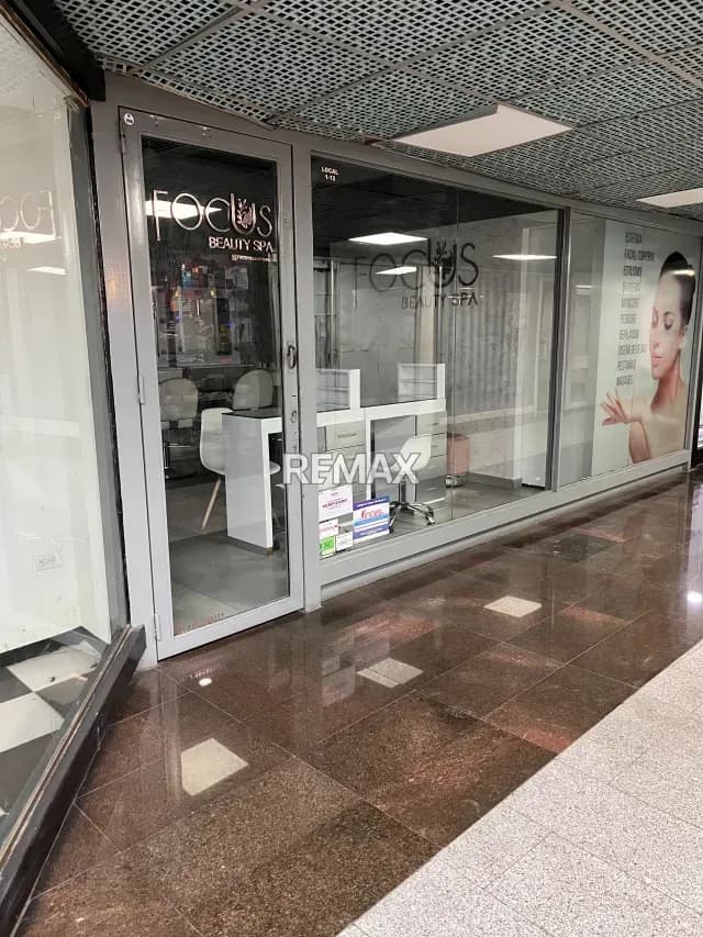 Local comercial en alquiler Plaza Las Americas Etapa 1 Nivel Oro