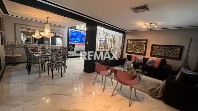 VENTA CASA EN URB. LA PICOLA CALLE CERRADA