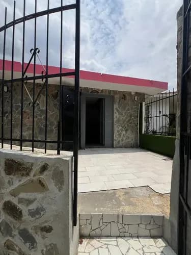 No Dejes Pasar Oportunidad De Inversión! Local En Alquiler Frente Liceo Hipólito San Diego Cristyks