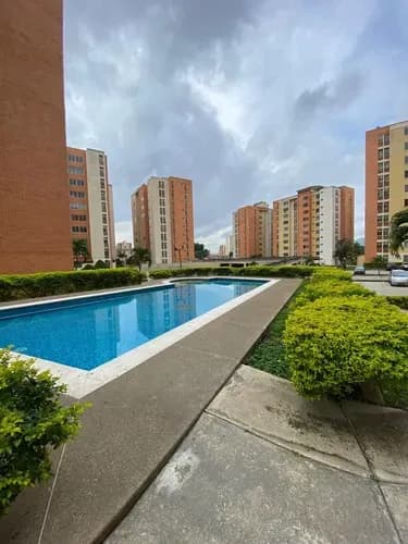 Apto Moderno Y Amoblado Doral Country Urb El Rincón Mañongo Piso 1 Mg