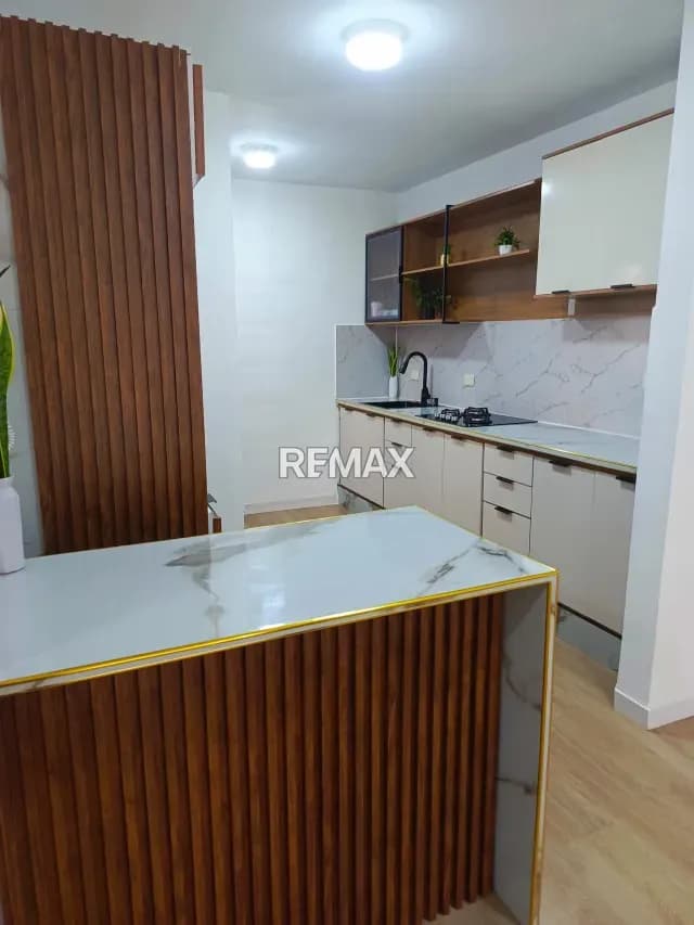 Apartamento en venta ubicado en Res. Montemayor, San Diego