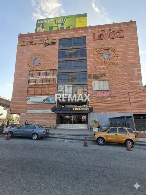 Alquiler de Local, Piso 5, C.C. Oasis Center Guatire Edo Miranda, Venezuela