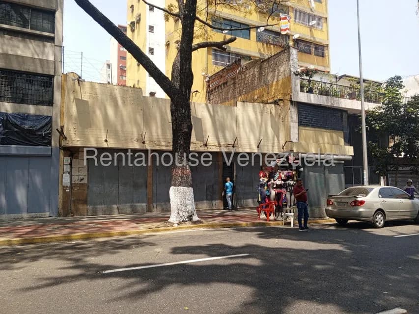 Comercial (Local Comercial) en Venta en Parroquia Santa Teresa, Distrito Metropolitano
