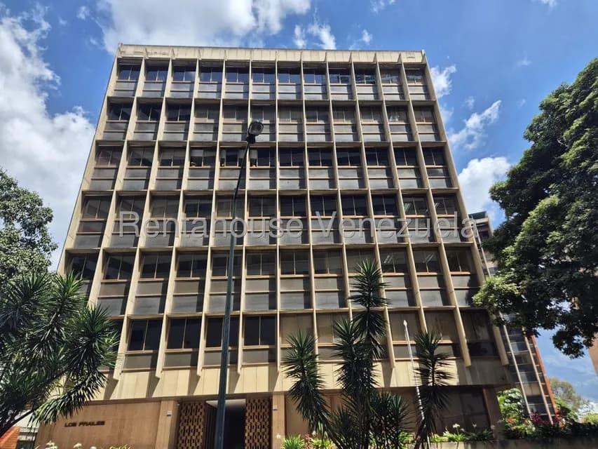 Comercial (Oficina) en Alquiler en Chuao, Distrito Metropolitano