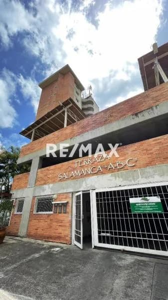 APARTAMENTO EN VENTA - URB. MIRAVILA