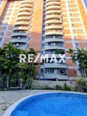 Venta de Bello Apartamento en Miravila