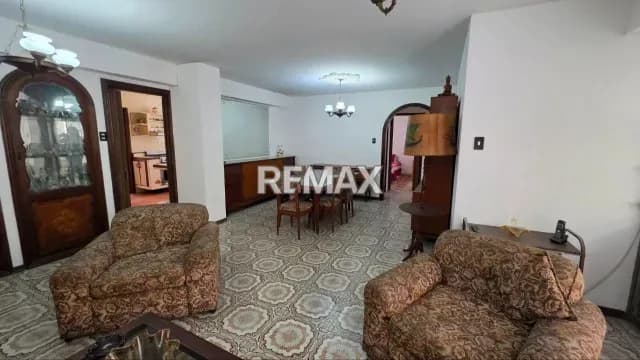 APARTAMENTO EN VENTA EN LA URBINA