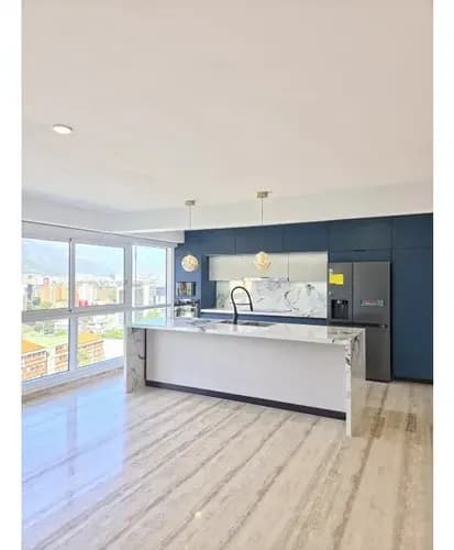 Apartamento En Venta 131 M2 - Urb Chulavista