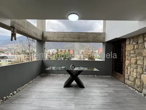 Tg Lindo Penthouse En Venta En Sebucan, 301 Mts2 A Estrenar, Terraza Con Vista Al Avila, Piscina 26-17335 Ys