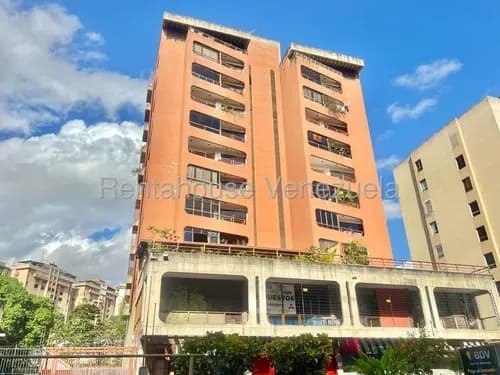Apartamento Amoblado En Alquiler En La Urb. La Urbina #26-8620
