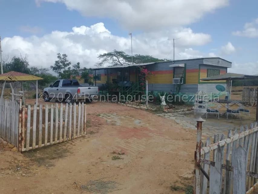 Terreno (Finca) en Venta en El Oasis, Falcon
