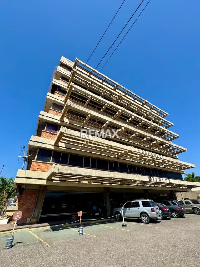 OFICINA EN ALQUILER EN EL EDIFICIO IPPLUZ, AVENIDA DELICIAS