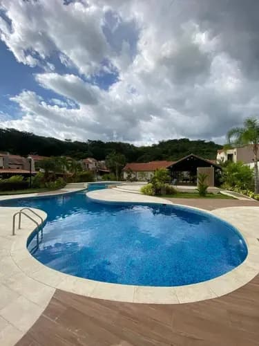 Annic Coronado Vende Townhouse Res. Altos De Monte Alegre Tazajal Cód. 326396