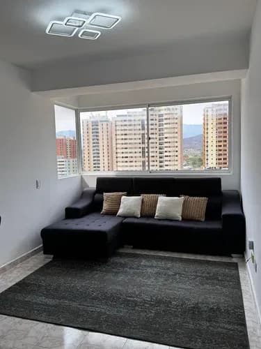 Apartamento En Venta Tipo Estudio Amoblado Y Equipado Mañongo, Res Puerta Real Jm