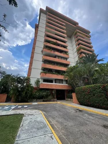 M/p-323387 Magnífica Oportunidad En Mañongo! Amplitud Y Ubicación Privilegiada