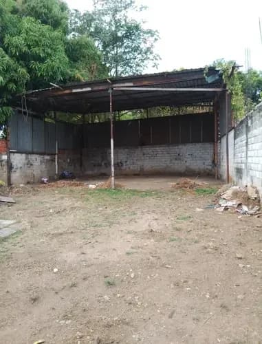 Carolina Romero Vende Terreno Cercado Con Casa A Remodelar Ideal Para Diversificar Negocio Y Vivienda. (vit-037). Sólo Clientes