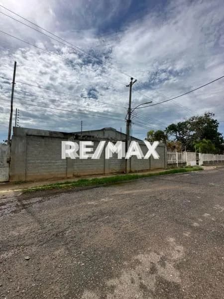 Galpón en Venta en Cañada Honda