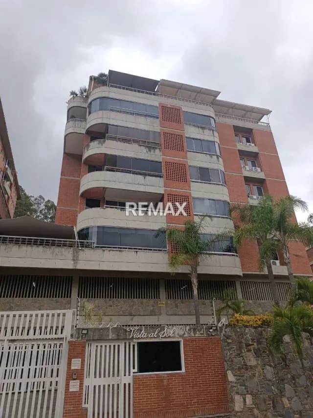 Se Vende apartamento en Lomas Del Sol