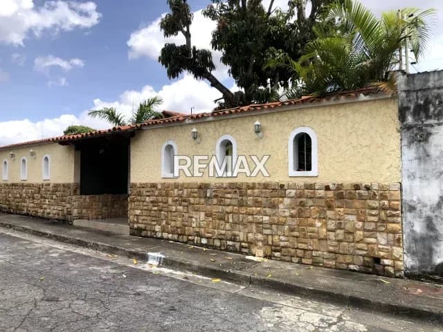 En venta Quinta en Prados del Este