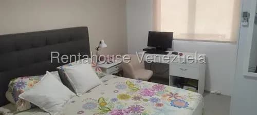 Apartamento En Los Naranjos Humboldt En Venta - 26-20280 - Cv
