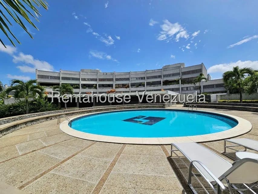 Apartamento (Duplex) en Venta en Charallavito, Distrito Metropolitano