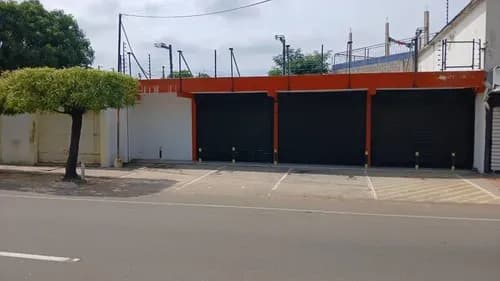 Alquiler De Local Comercial De 166 Mtrs2 El Milagro Maracaibo Yq