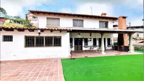 Amplia Casa Con Terreno Urb Pan De Azúcar Colinas De Carrizal