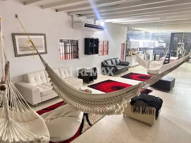 EN VENTA EN VILLA MARINA