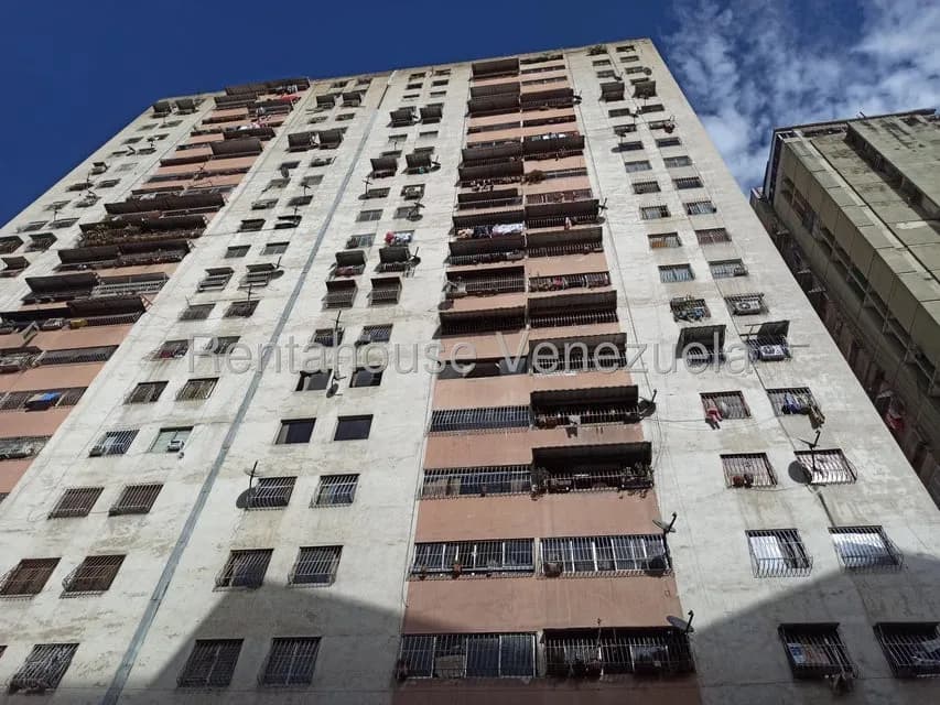 Apartamento (1 Nivel) en Venta en Parroquia Santa Rosalia, Distrito Metropolitano