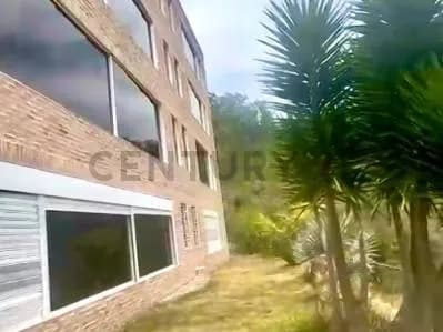 Se Vende Apartamento 1360m2 San Antonio de Los Altos Urb. Club de Campo