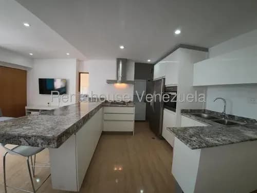 Nb Apartamento En Venta En Campo Alegre Edificio Con Pozo Y Planta 26-21423