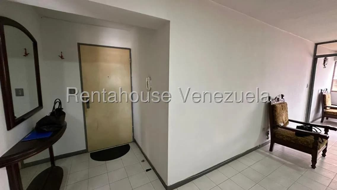 Apartamento (1 Nivel) en Alquiler en Parroquia La Candelaria, Distrito Metropolitano