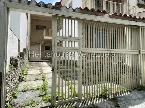 Casa En Venta - La Trinidad // Mls #25-24568