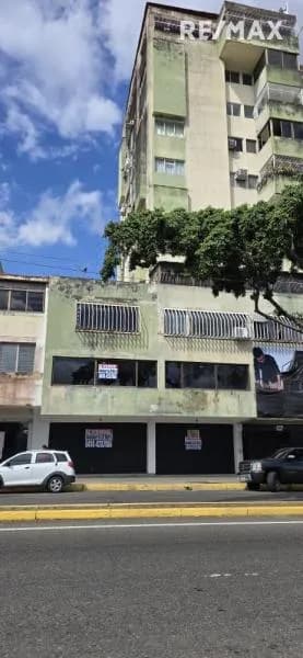 Local en venta en Avenida Lara