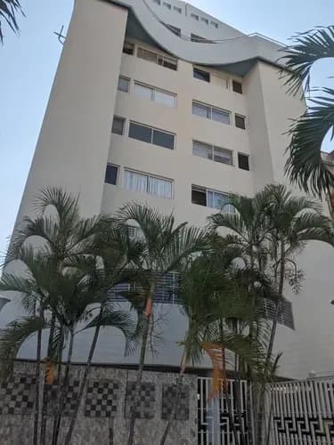 Apartamento En Res Seneca A Dos Cuadras De Av Bolivar Norte Y Parque Negra Hipólita - Con Excelente Ubicación En Calle Tranquila - 2 Habitaciones Con Clóset De Madera - 2 Baños Sencillos, Uno En La