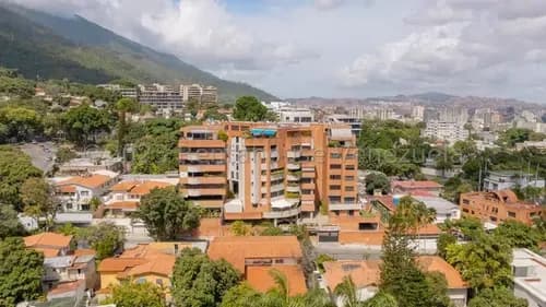 Apartamento En Venta En Altamira 26-16614