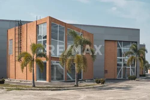 Np Complejo De Galpones Industriales Y Corporativo En Venta. Zona I El Recreo. Código 325269
