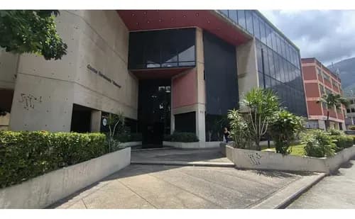 Vendo Local/oficina 215m2 La Urbina