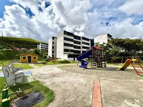 Apartamento En Venta Solar De La Quinta Los Teques