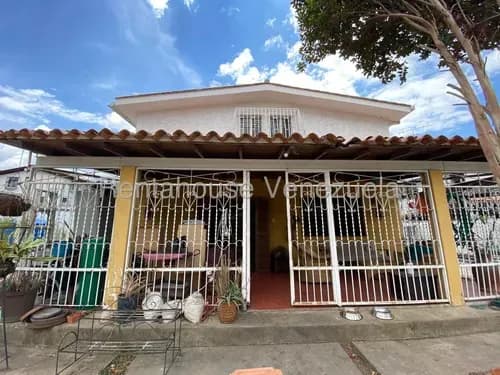 Ip Casa En Venta En Terrazas Del Club Hípico 26-18114 Yf