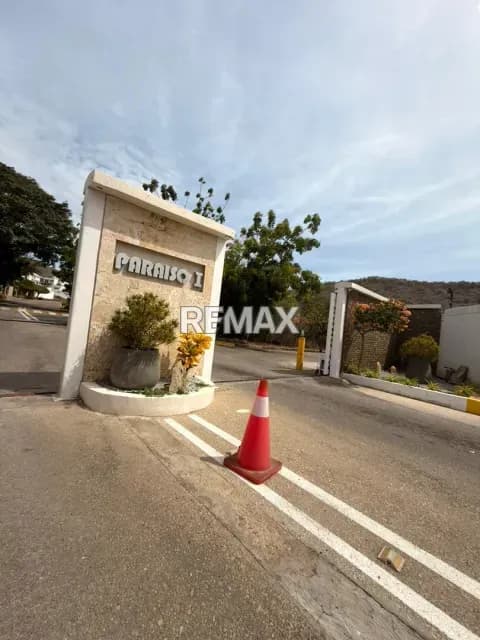 Terreno Premium para Villa de Lujo en Paraiso 1 - Pampatar